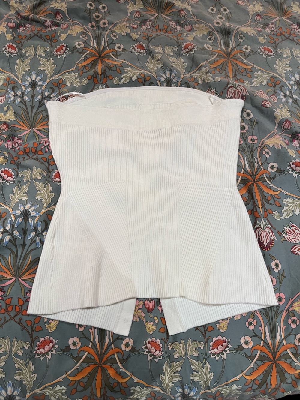 Strapless White Ribbed Button-Front Tube Top - Picture 2 of 3